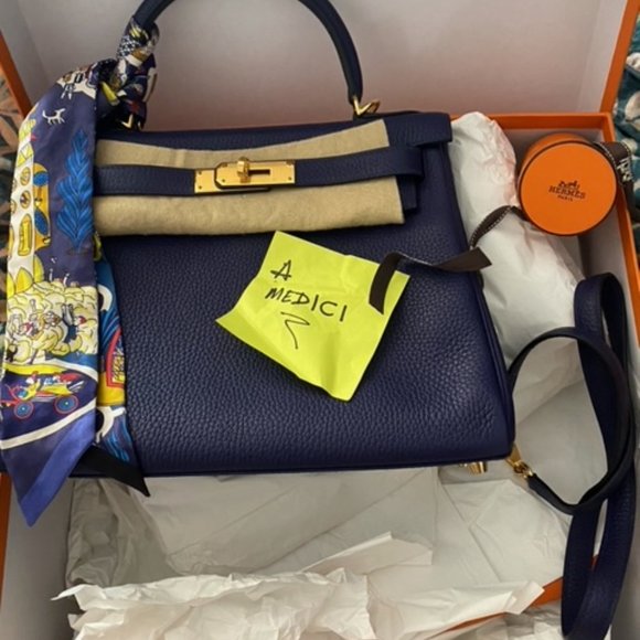 Hermes - Kelly 28 in Encru Blue.  BNIB - Picture 10 of 11